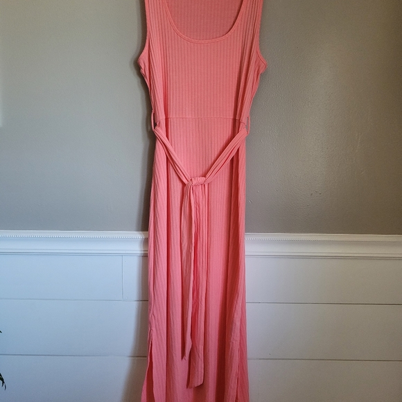 Simply Styled Ribbed Sleeveless Maxi Dress - Picture 7 of 10